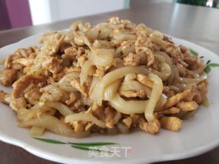 茄子炒鸡胸肉的做法步骤：6