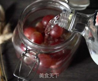葡萄酒的酿制方法葡萄可以泡酒吗？把我的泡酒心得分享给你的做法步骤：3