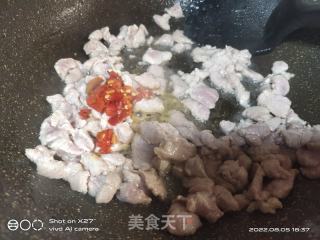 肉片炒莴笋的做法步骤：4