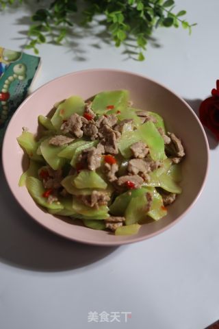 肉片炒莴笋的做法步骤：8