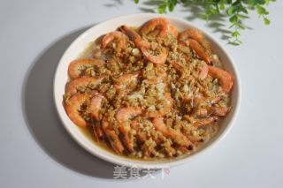 蒜香粉丝蒸虾仁的做法步骤：5