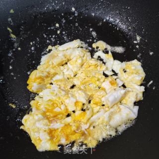 鸡蛋白菜汤年糕的做法步骤：4