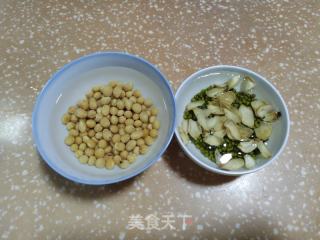 绿豆百合豆浆的做法步骤：1
