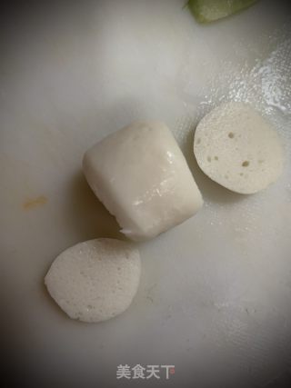 黃瓜魚蛋卷的做法步骤：3