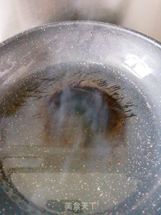 红烧肉烧豆腐的做法步骤：1