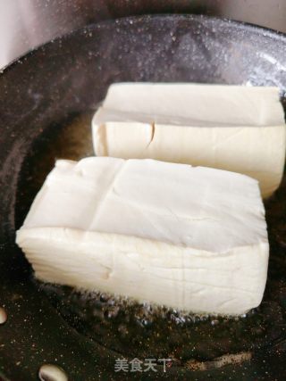 红烧肉烧豆腐的做法步骤：2