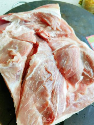 烤五花肉的做法步骤：1