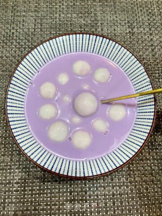 芋泥牛乳汤圆