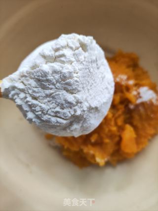 南瓜烤饼的做法步骤：2