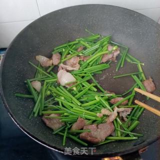 韭苔肉片炒土豆的做法步骤：13