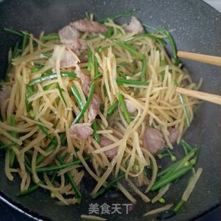韭苔肉片炒土豆的做法步骤：17
