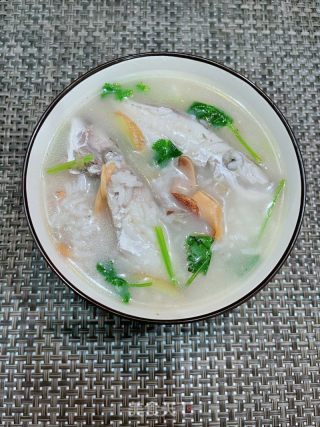 干鱿剥皮鱼粥的做法步骤：15