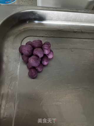 葡萄馒头的做法步骤：3