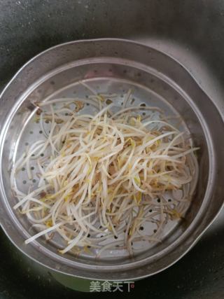 盐水绿豆芽儿的做法步骤：4