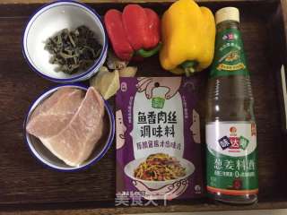快手版鱼香肉丝的做法步骤：1