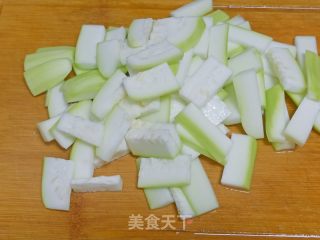 清炒蒲瓜的做法步骤：3