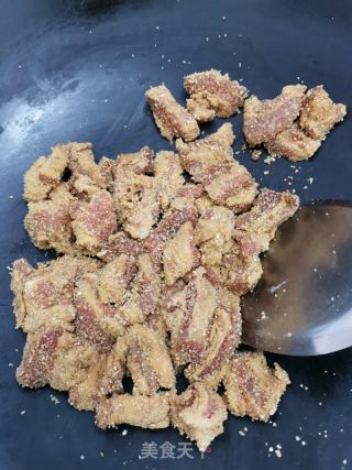 南瓜粉蒸肉的做法步骤：3