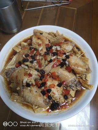 腐竹蒸鸡中翅的做法步骤：9