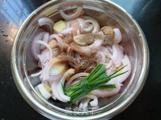 烤鸡腿的做法步骤：2