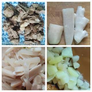 泡子姜烧鸭子的做法步骤：1