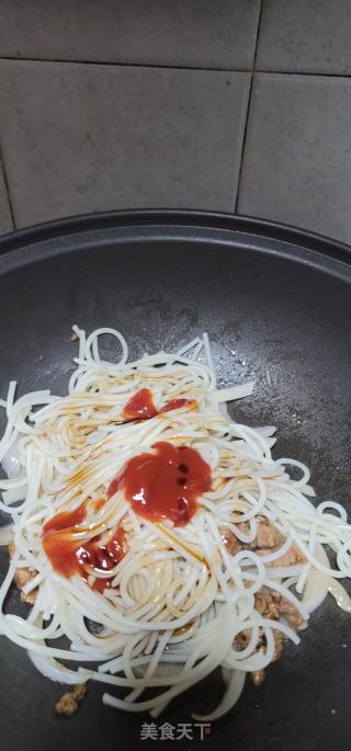 雪花牛肉炒意面的做法步骤：9