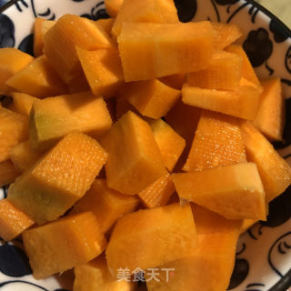 鸡腿咖喱的做法步骤：1