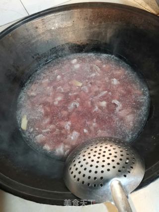 番茄牛腩的做法步骤：2