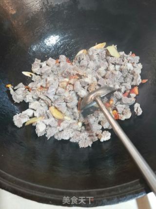 番茄牛腩的做法步骤：7