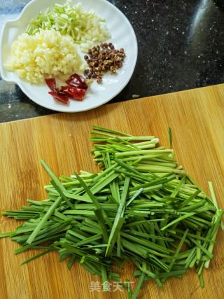 鸭血豆腐煲的做法步骤：3