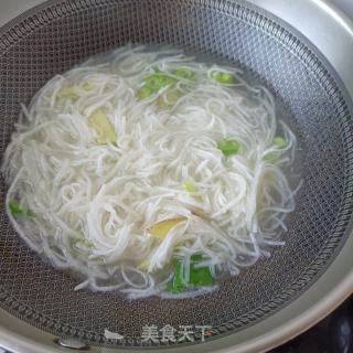 白萝卜虾皮汤的做法步骤：8