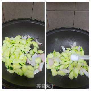 青瓜炒虾仁的做法步骤：7