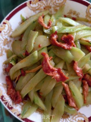 黄瓜炒肉的做法步骤：10