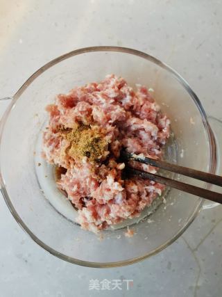 东河肉饼的做法步骤：2