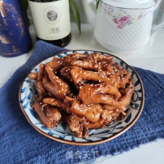 红烧鸡爪的做法步骤：7