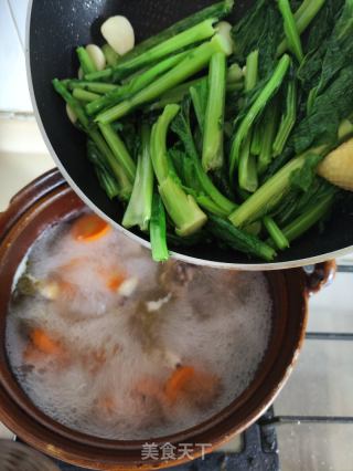 春菜鸡骨汤的做法步骤：8