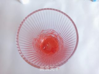 抹茶奶盖草莓牛乳的做法步骤：2