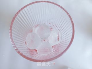 抹茶奶盖草莓牛乳的做法步骤：7