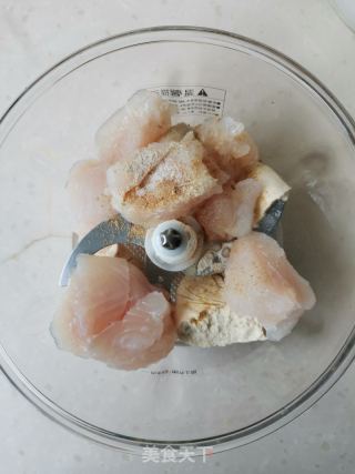 荷花鱼泥豆腐的做法步骤：7