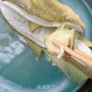 葱油黄花鱼的做法步骤：6