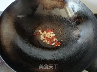 红薯片炒肉的做法步骤：4