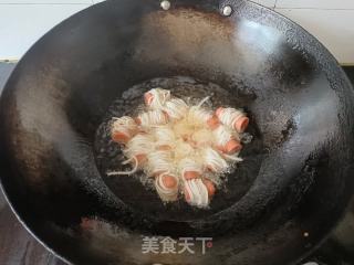 金丝火腿肠的做法步骤：4