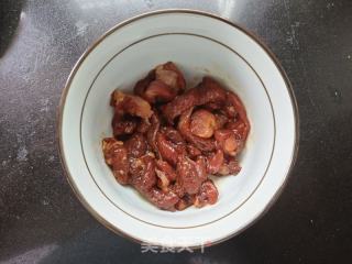 千页豆腐炒肉的做法步骤：2
