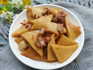 千页豆腐炒肉的做法步骤：8