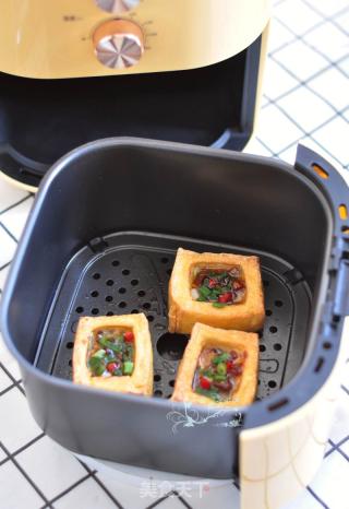 鲜味黄金豆腐盒的做法步骤：6