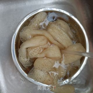 菌菇炖鹿心的做法步骤：2