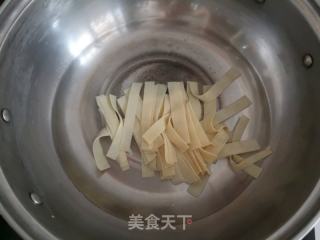 泰式酸辣花蛤蜊的做法步骤：3
