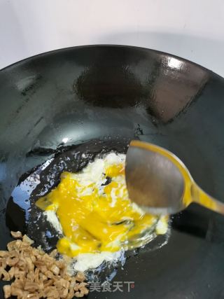 萝卜干蛋炒饭的做法步骤：6