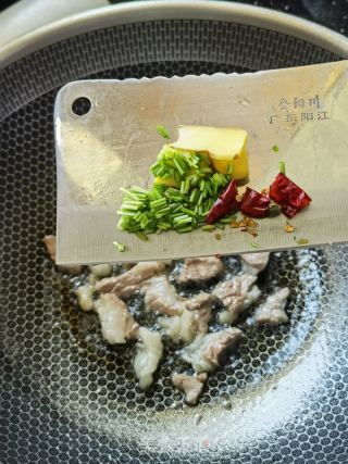 富硒土豆炖山药粉皮的做法步骤：5