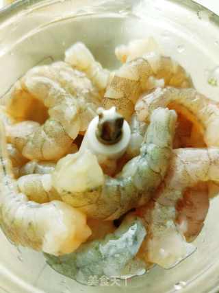 虾滑蒸蛋的做法步骤：2