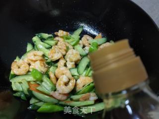虾仁炒黄瓜的做法步骤：10